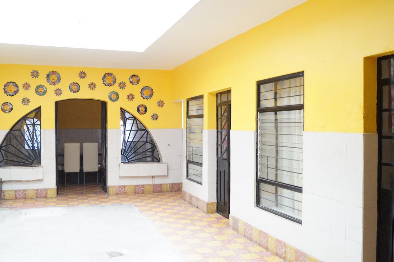Casa De Los Soles B&B Hostal Tlaquepaque Buitenkant foto